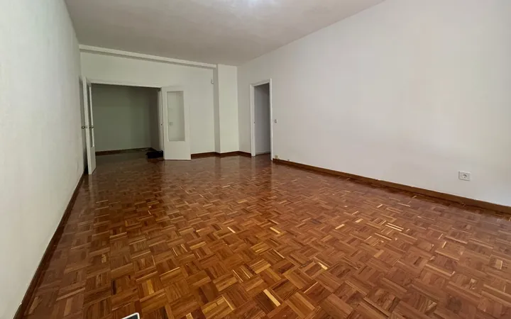 Piso en Cuatro Caminos - Foto 2