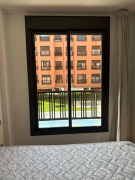 Piso en venta en Calle de Belfast, 13 - Foto 2