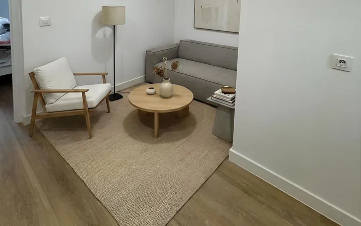 Piso en Numancia - Foto 1