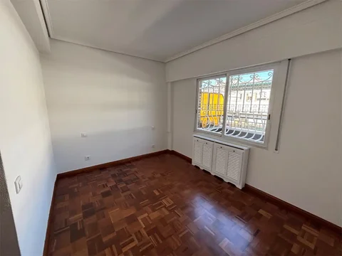 Piso en  Calle de Eduardo Benot 2 - Foto 20