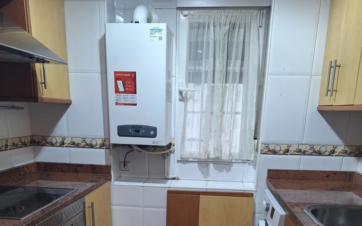 Piso en Calle de La Bañeza, 1 - Foto 8