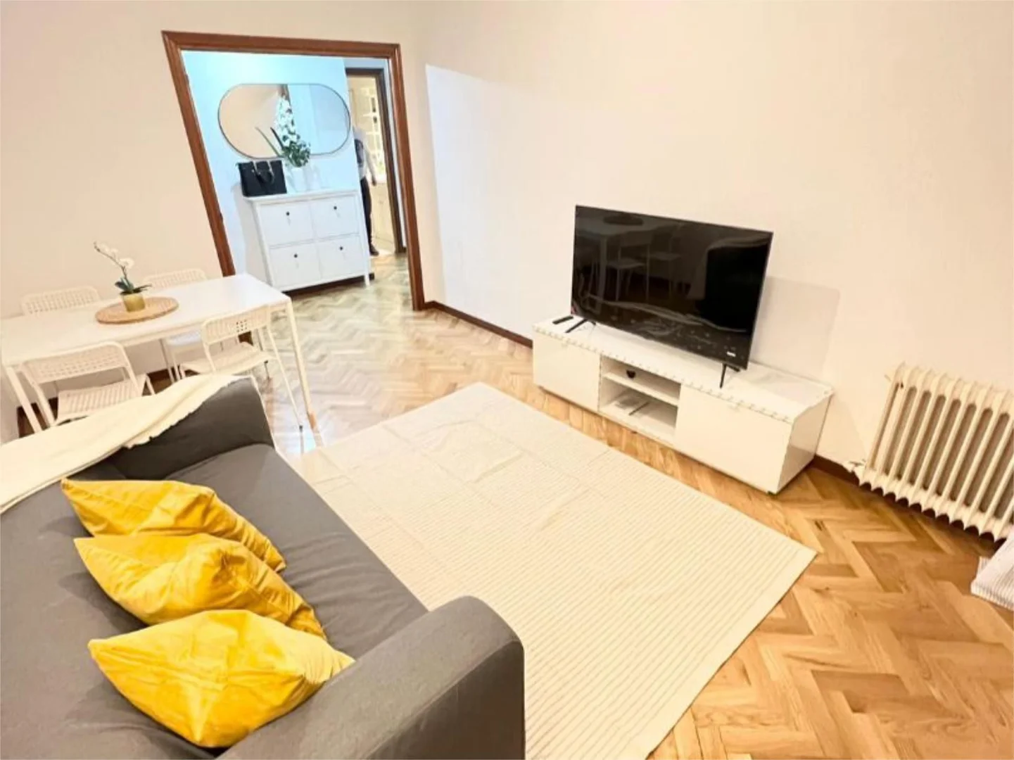 Piso en  Calle del Corregidor Juan Francisco de Luján 96