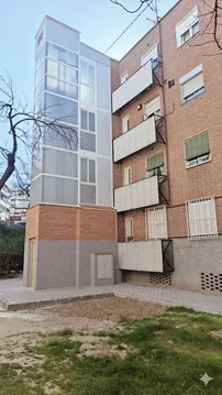 Piso en Barrio Valdezarza - Foto 1