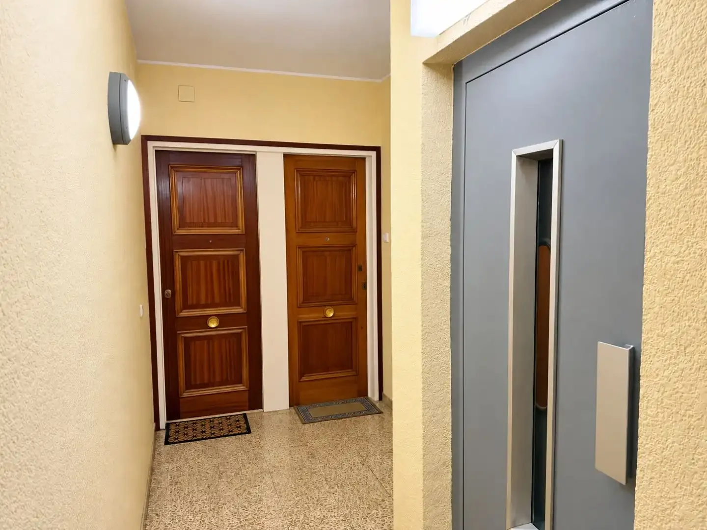 Piso en  Carrer de la Marina 366 - Foto 4