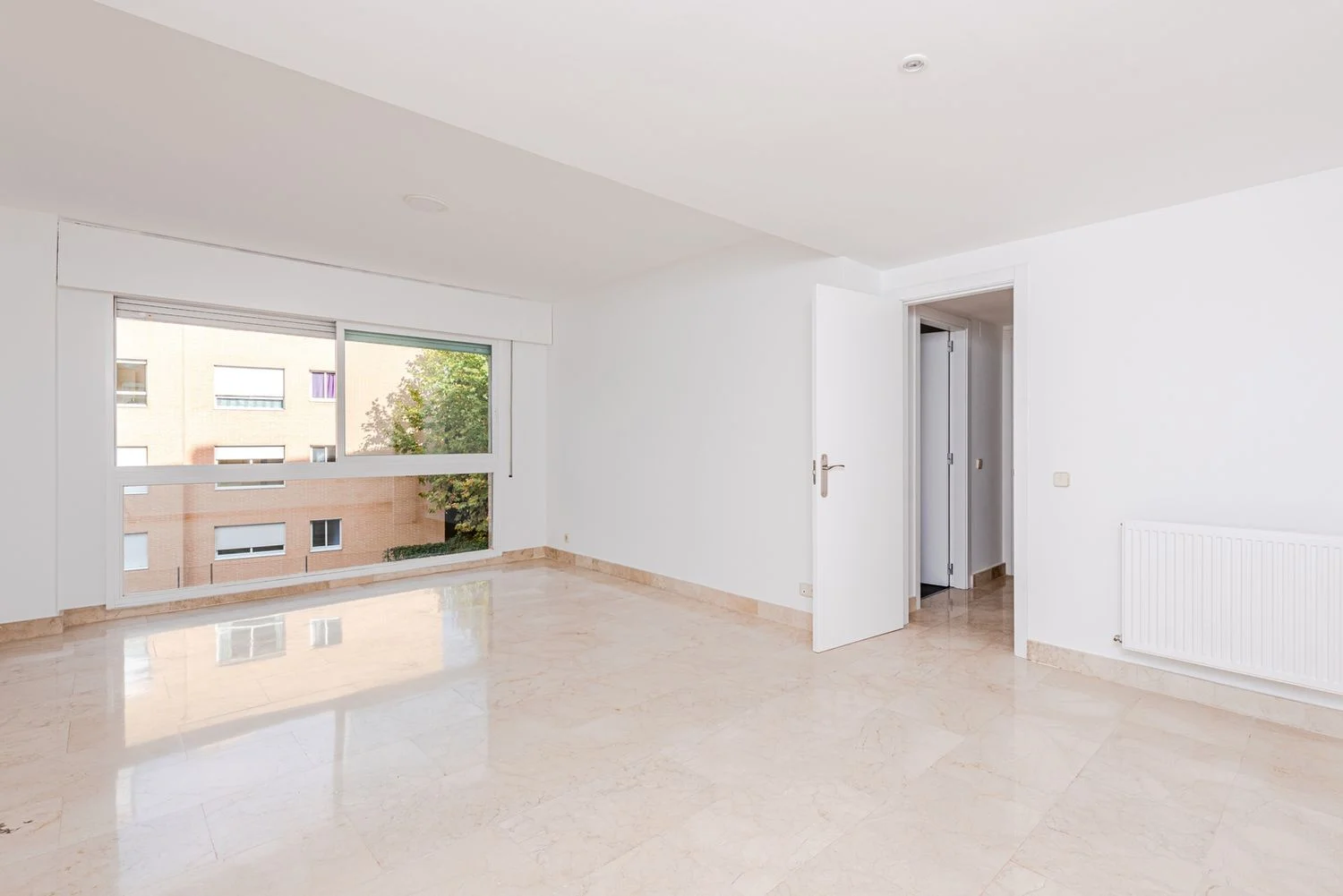 Piso en Barrio Conde Orgaz-Piovera - Foto 2