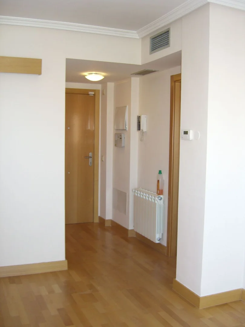 Piso en calle San Juan de Ortega, 98 - Foto 4