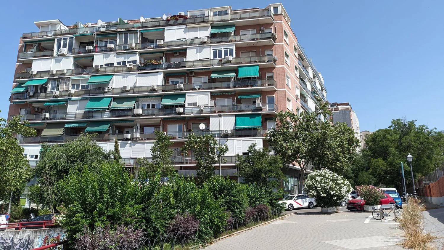 Estudio en calle del Marqués de Lema, 7