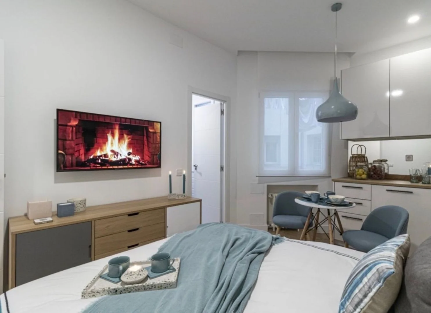 Estudio en Cuesta de San Vicente, 22 - Foto 4