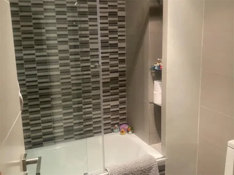 Piso en  Avenida de Pío XII 12 - Foto 8