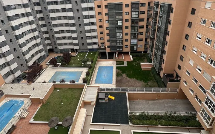 Piso en Avenida de la Gran Vía del Sureste, 35, Ensanche de Vallecas - La Gavia - Foto 1