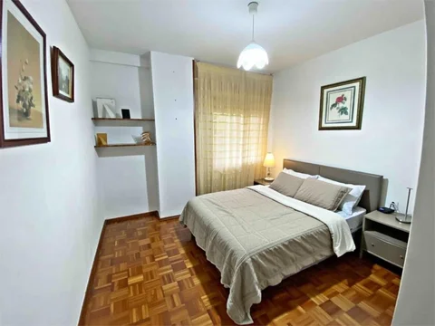 Piso en  Avenida del Doctor García Tapia 120 - Foto 4