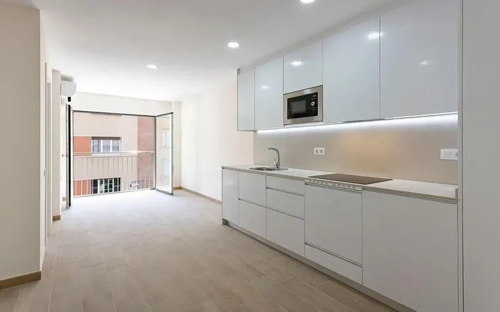 Piso en  Barcelona Capital - Foto 1