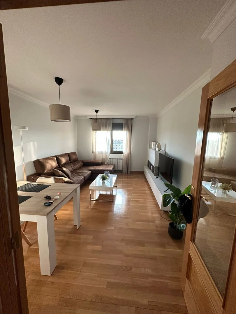 Piso en calle de Palos de la Frontera, 42