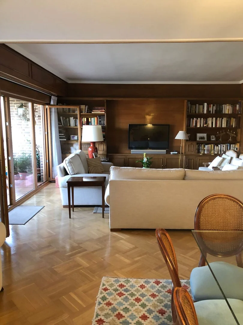 Piso en Barrio Ciudad Universitaria - Foto 12