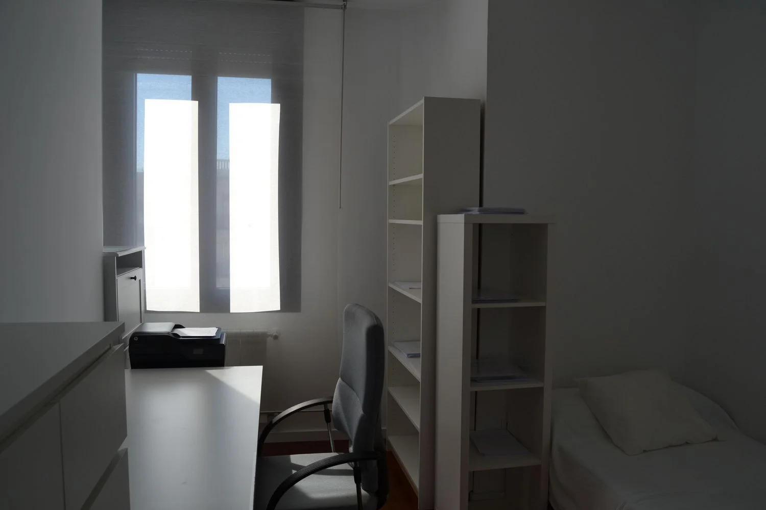 Alquiler de piso en Avenida de la Reina Victoria, 54 - Foto 14