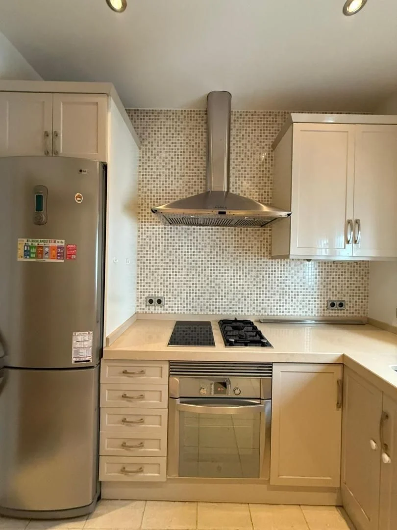 Piso en  Calle del Alcalde Sainz de Baranda 22 - Foto 17