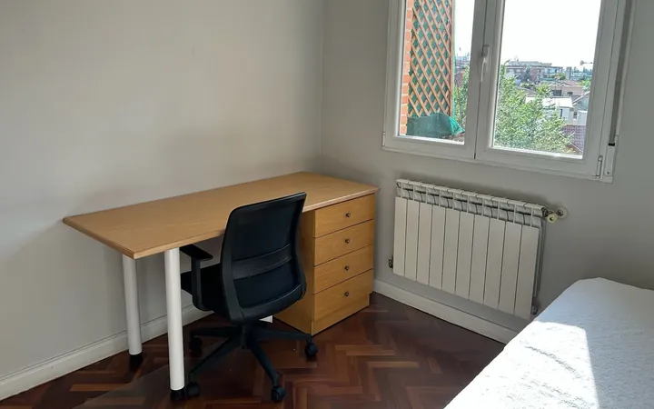 Piso en Valdezarza - Foto 17