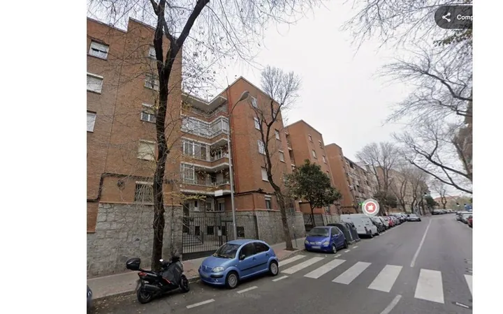 Piso en Calle de Álvarez Abellán, 14 - Foto 1