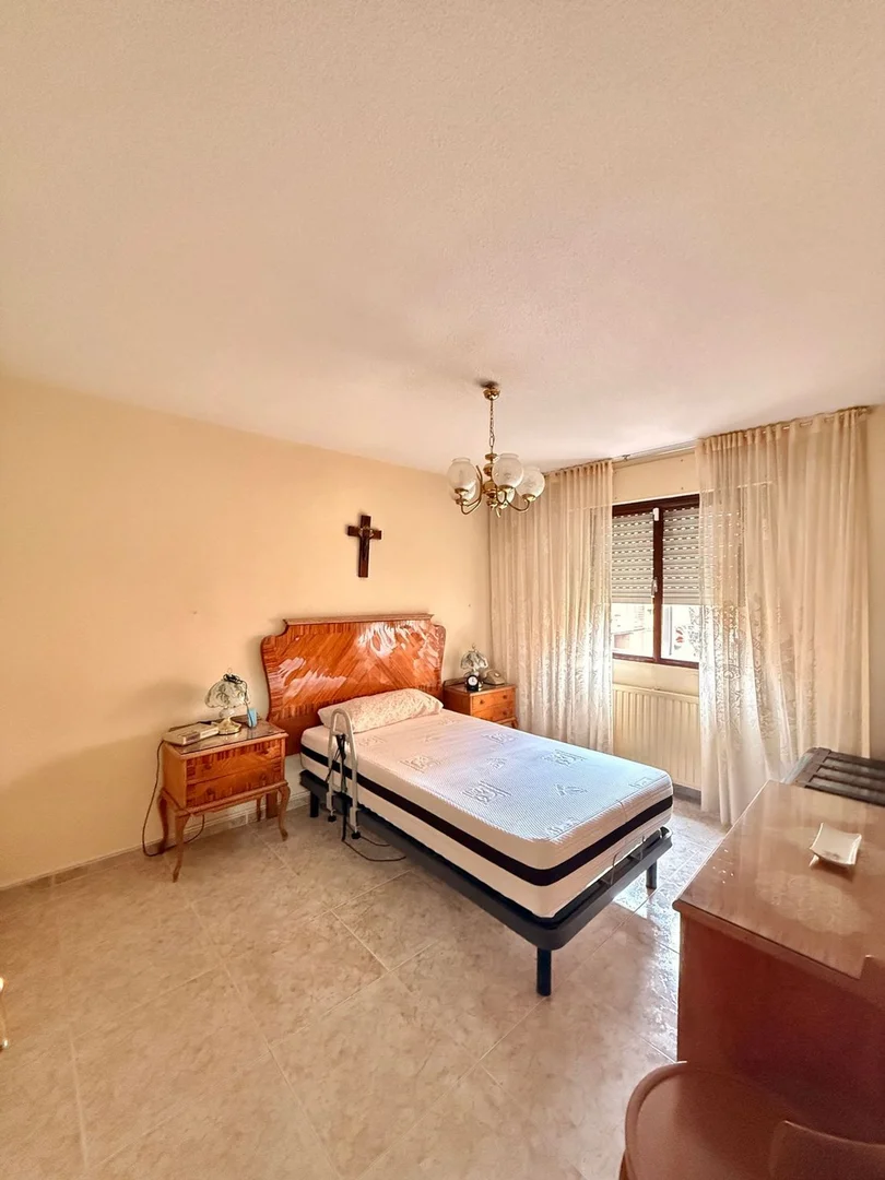 Piso en calle de Ramón Pérez de Ayala, 136 - Foto 22