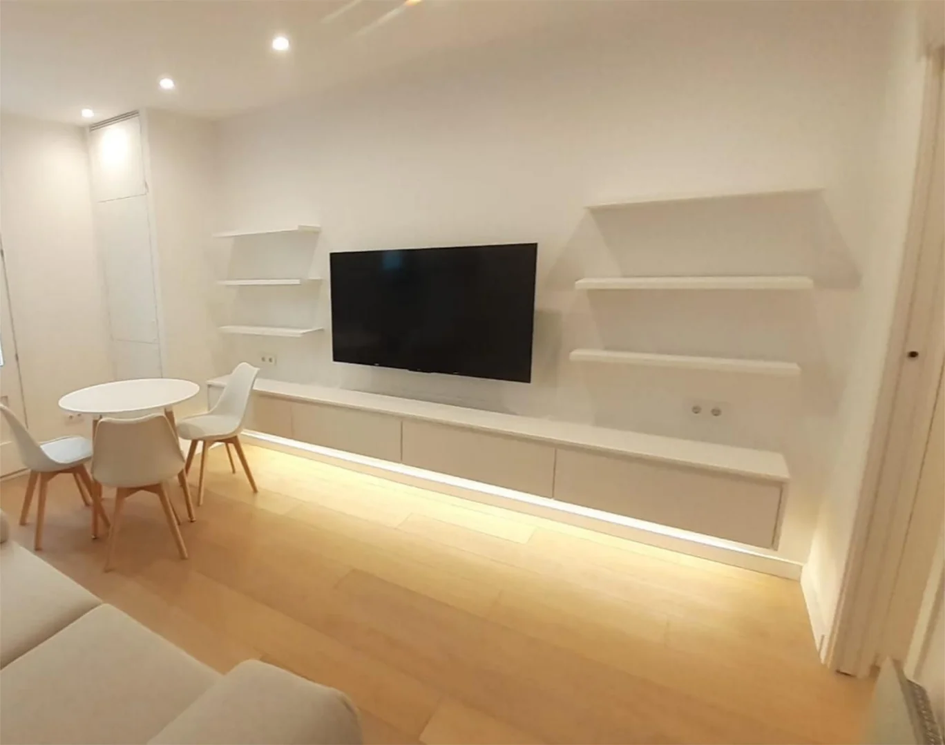 Piso en  Carrer de Sant Pere Més Alt 38 - Foto 2