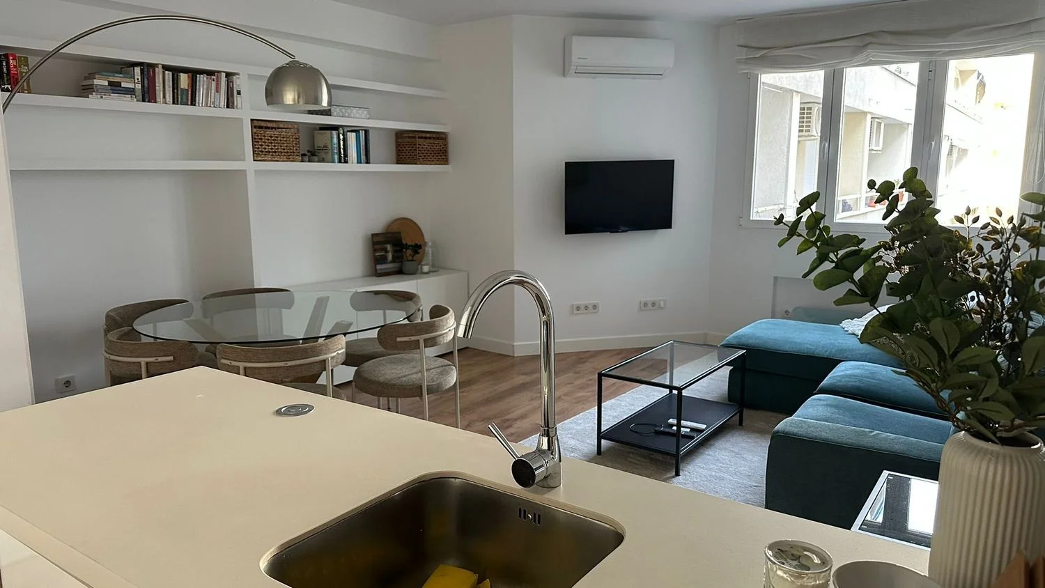 Piso en calle de Canillas, 5