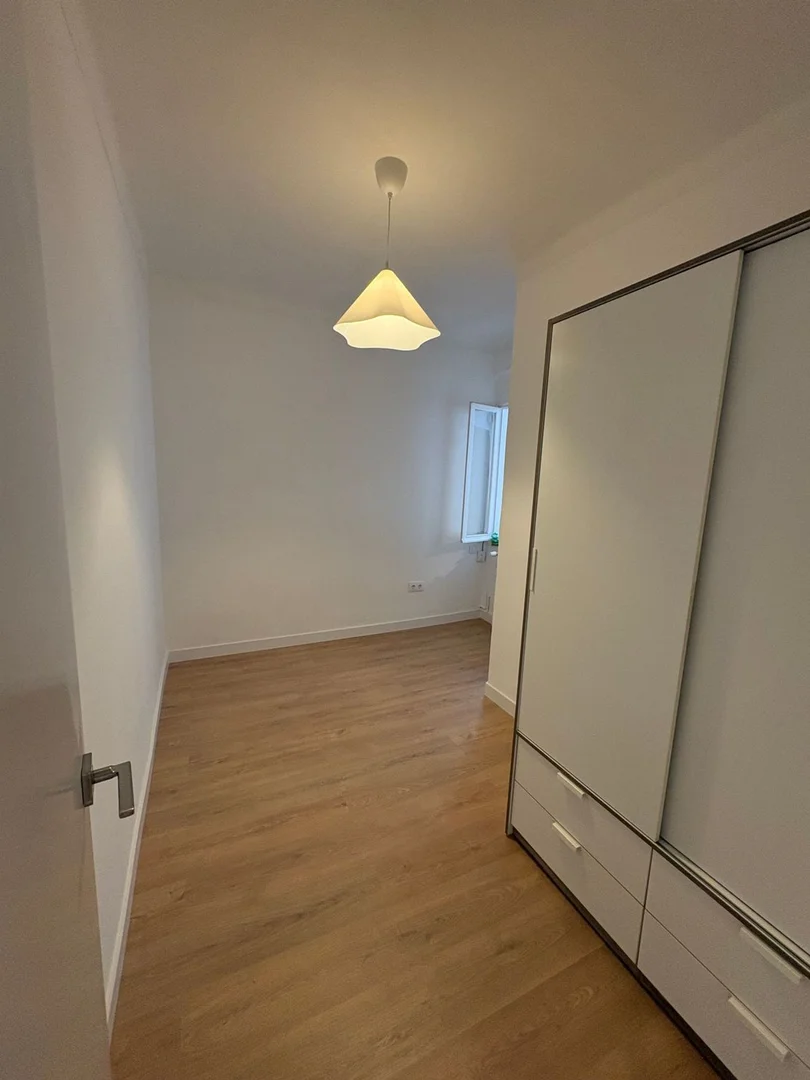 Piso en calle de la Infanta Mercedes, 42 - Foto 11