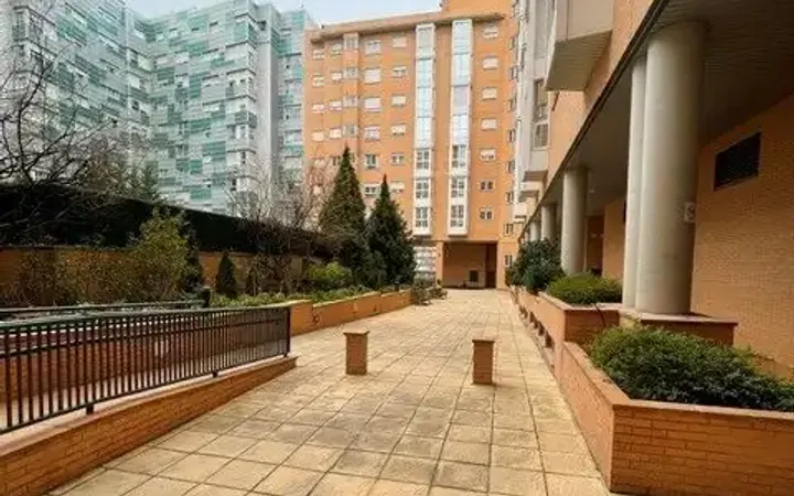 Piso en  Calle Alameda del Valle 36 - Foto 17