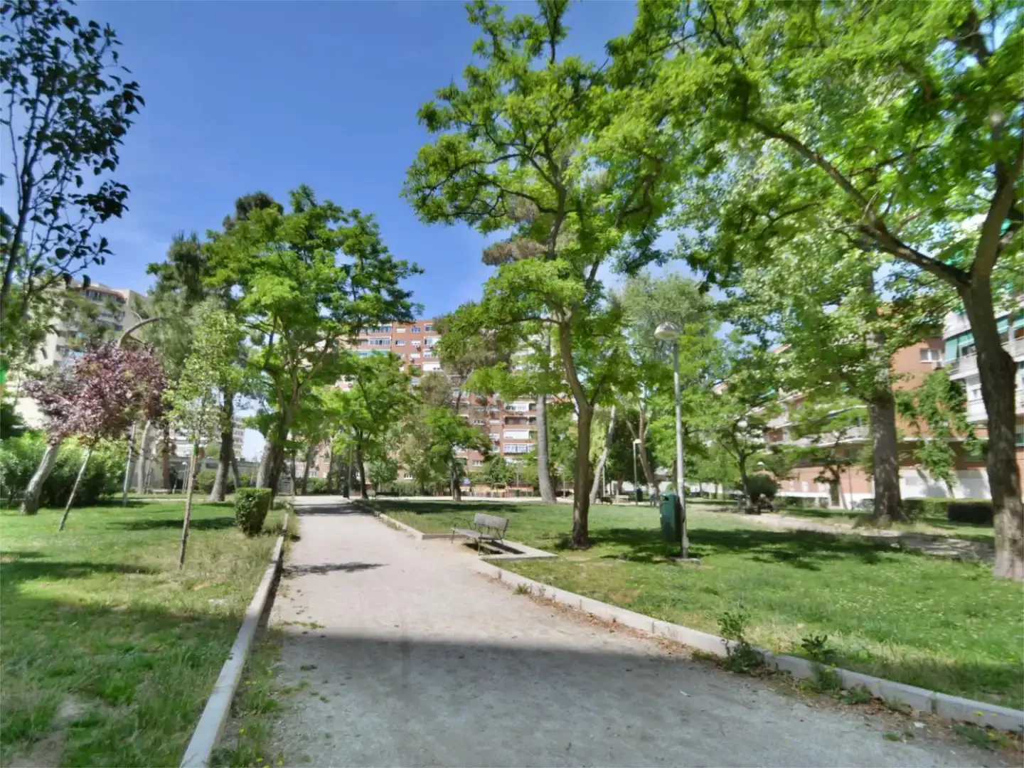 Piso en  Plaza de la Carolina 8 - Foto 2