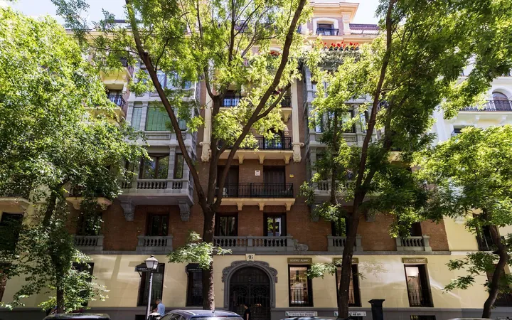Piso en Calle de Castelló, 46 - Foto 2