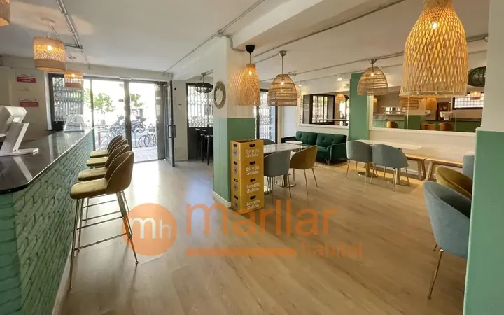 Local comercial en  del Concili de Trento - Foto 1