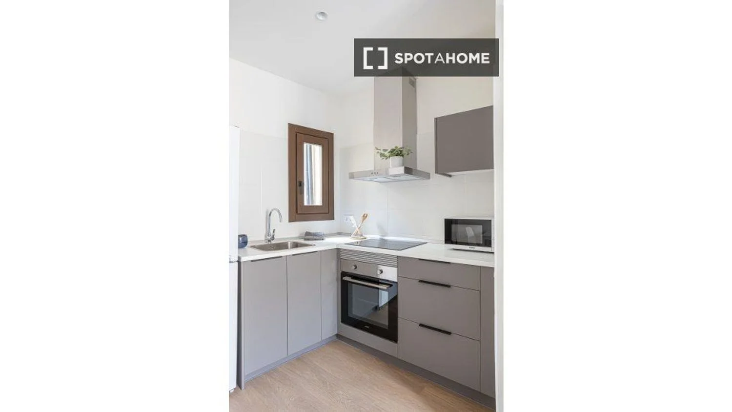 Estudio en Calle de Sant Bertran, El Raval - Foto 8