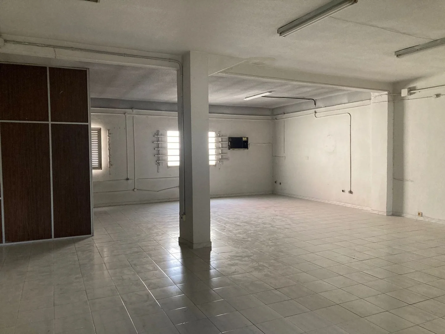 Edificio de uso mixto en Simancas - Foto 9