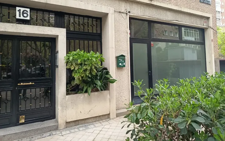 Local comercial en  Calle de Rafael Salazar Alonso 20 - Foto 5