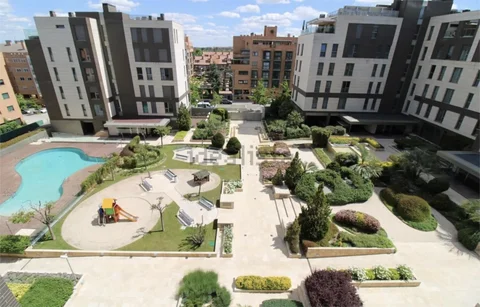 Piso en  Avenida de los Arces 11 F - Foto 2