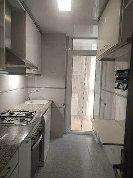 Piso en Barrio La Salut - Foto 17