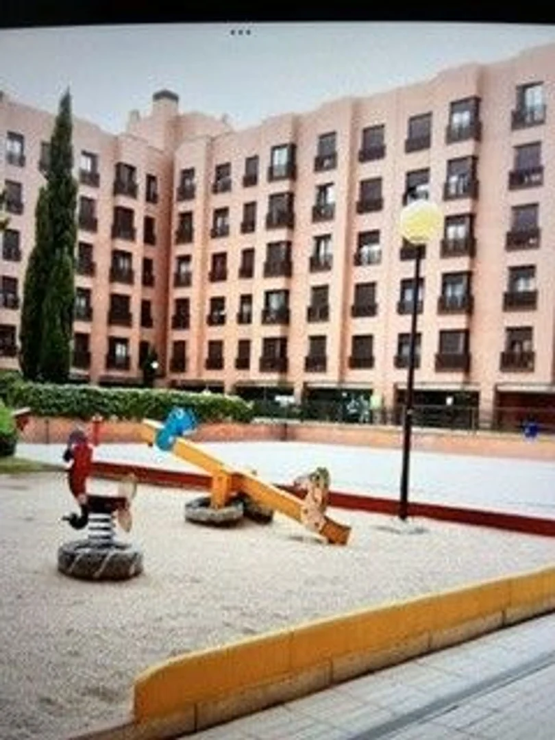 Piso en Calle de Samaniego, 10, Rejas - Foto 20