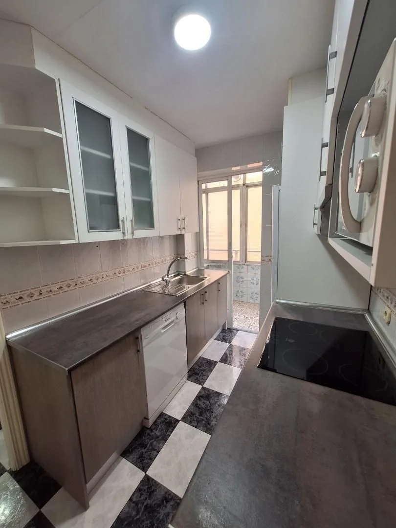 Piso en  Calle de Luis Mitjans 11 - Foto 3