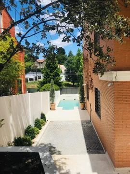 Chalet pareado en Barrio El Plantío - Foto 2