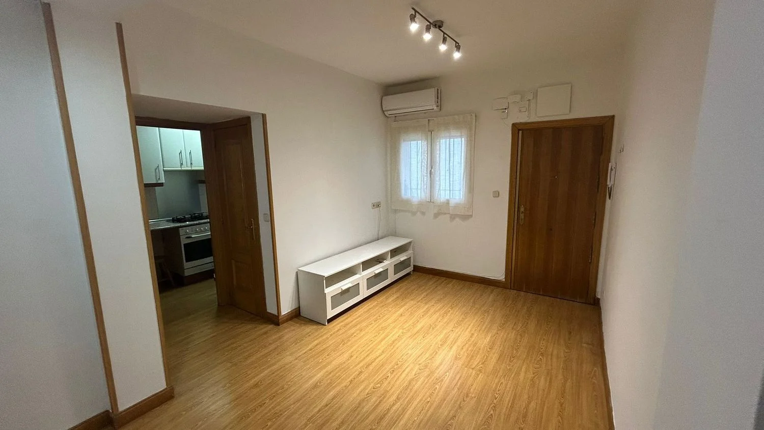 Piso en calle de José del Hierro, 60 - Foto 1