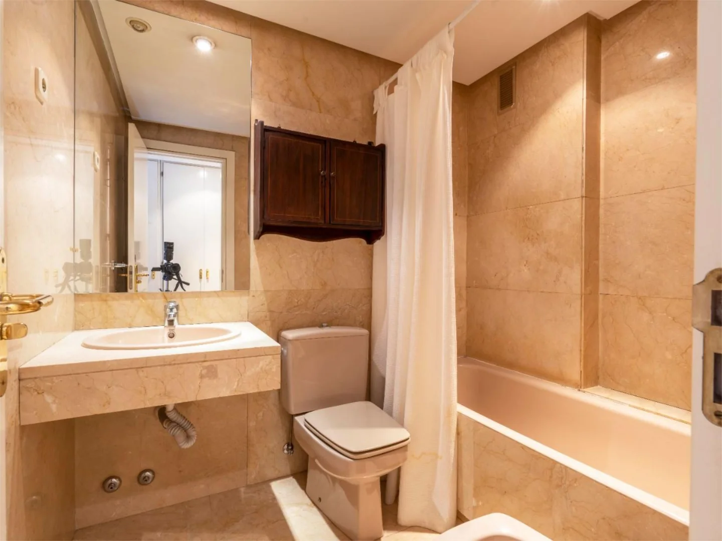 Piso en  Calle del General Arrando 28 - Foto 13