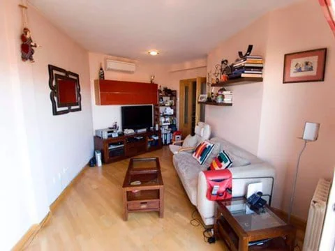 Dúplex en calle de Isabel Serrano, 4 -6 - Foto 2