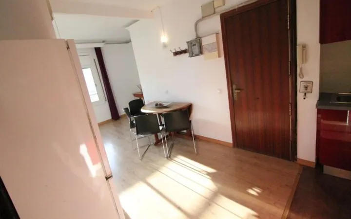 Piso en Calle de la Independència, 370, El Camp de l'Arpa del Clot - Foto 2