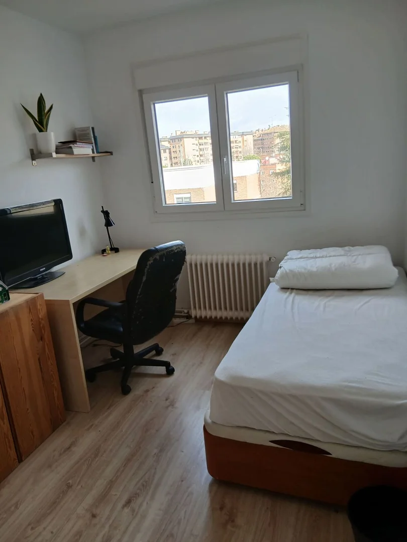 Piso en calle del Cerro del Castañar, 153 - Foto 9