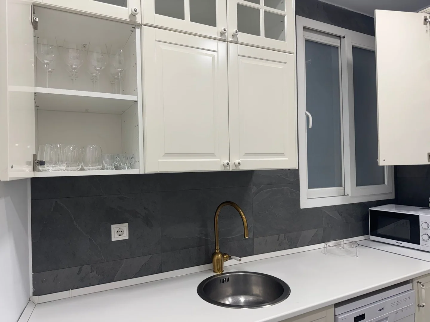 Piso en calle de Isabel la Católica, 13 - Foto 3