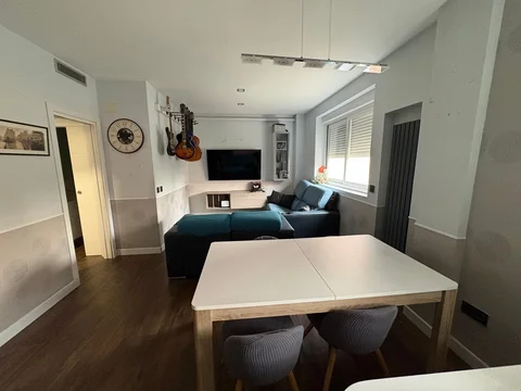 Piso en Barrio Valdezarza - Foto 7