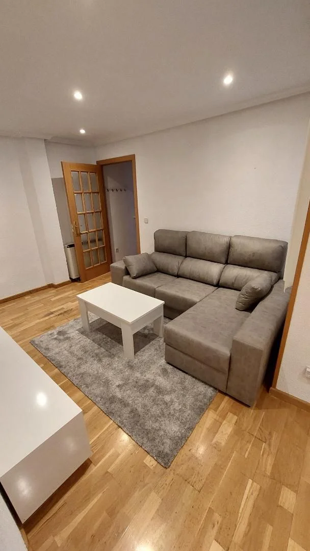 Piso en  Calle de Tomás Borrás 5 - Foto 2