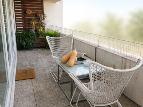 Piso en  Calle de Orense 51 - Foto 5