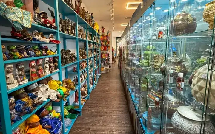 Local comercial en  Calle de la Salud 8 - Foto 4