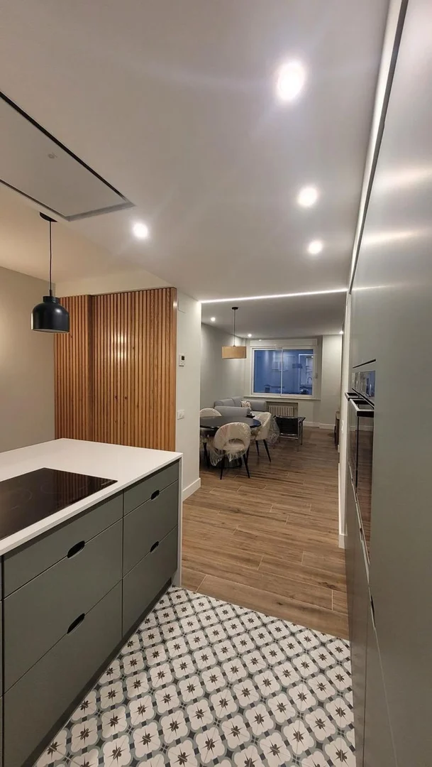 Piso en calle de Martín de los Heros, 59 - Foto 2