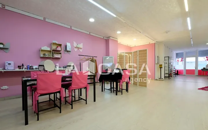 Local comercial en  Carrer d'Alloza - Foto 10